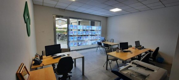 4 rooms Apartment in Castegnato, Italy No. 32671 25