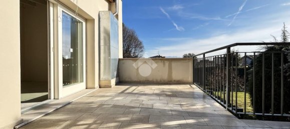 4 rooms Apartment in Castegnato, Italy No. 32671 2