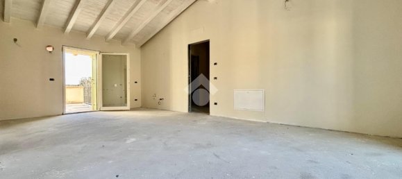4 rooms Apartment in Castegnato, Italy No. 32671 6