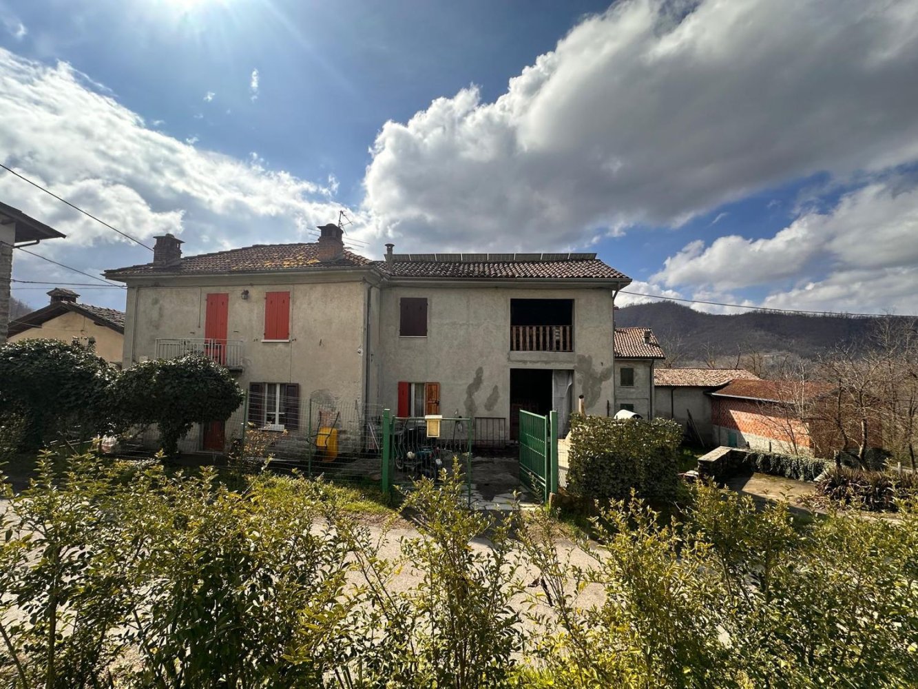 4 rooms House in Brignano Frascata, Italy No. 15790