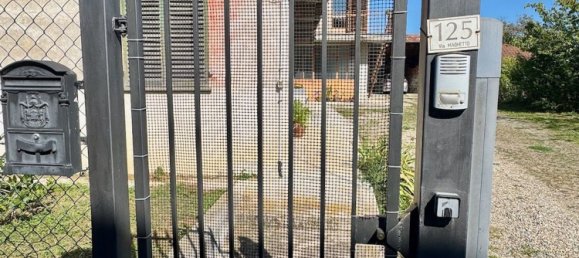 10 rooms House in Mongrando, Italy No. 280502 4