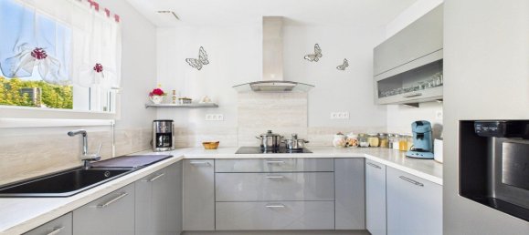 3 bedrooms House in Tonnay-Charente, France No. 281882 4