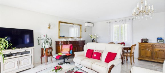 3 bedrooms House in Tonnay-Charente, France No. 281882 5