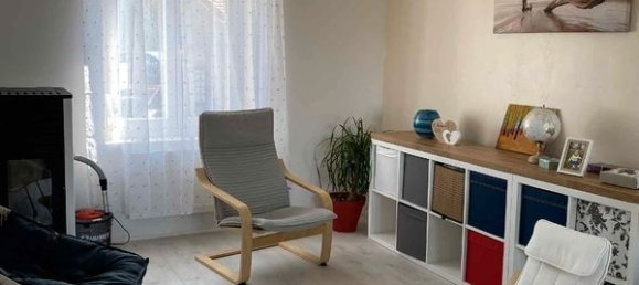 3 bedrooms House in Hatrize, France No. 284001 3