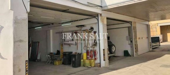 135m² Warehouse in Zurrieq, Malta No. 13113 2