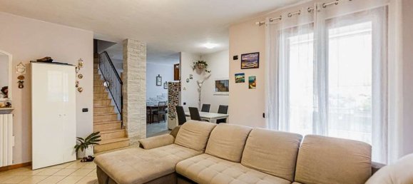 Квартира с 5 комнатами в Вигазьо, Италия № 268852 5