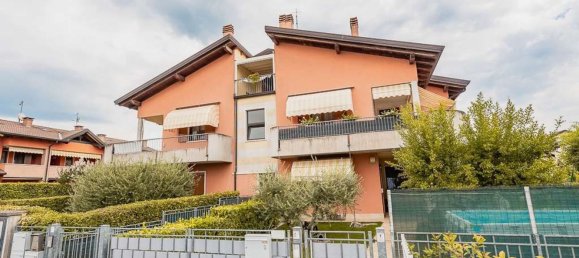 Квартира с 5 комнатами в Вигазьо, Италия № 268852 3