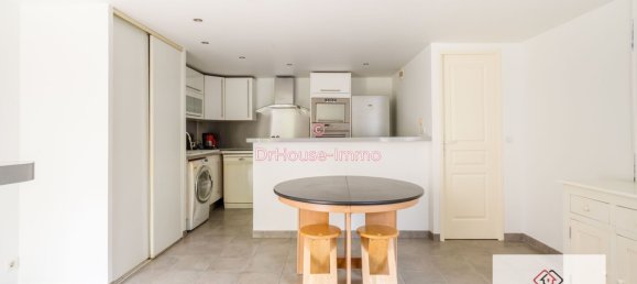 Apartamento de 1 dormitorio en Nogent-sur-Marne, France No. 175015 3