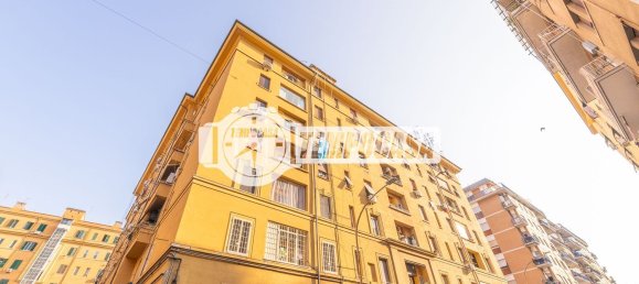 Квартира с 2 комнатами в Рим, Италия № 289667 37