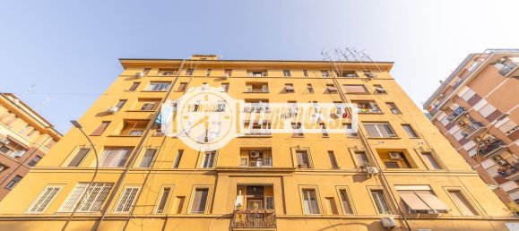 Квартира с 2 комнатами в Рим, Италия № 289667 38