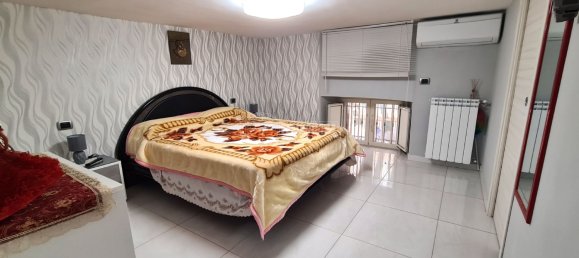 3 bedrooms Apartment in Naples, Italy No. 14060 5