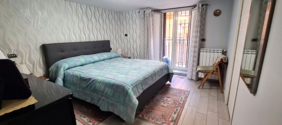 3 bedrooms Apartment in Naples, Italy No. 14060 13