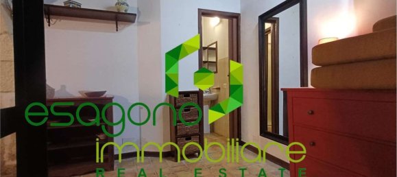 2-salle Appartement à Syracuse, Italy No. 250493 11