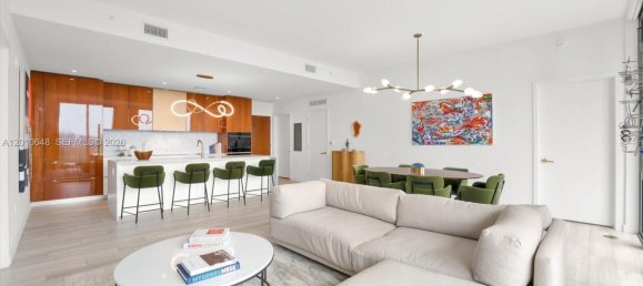 2 chambres propriété commerciale à vendre à Miami, Miami-Dade, Florida, USA № 614898 3