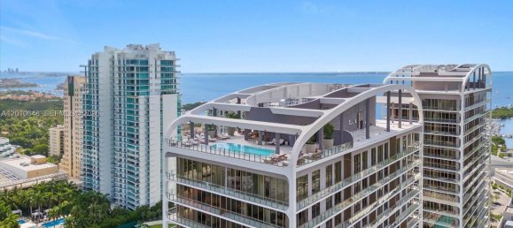2 chambres propriété commerciale à vendre à Miami, Miami-Dade, Florida, USA № 614898 6