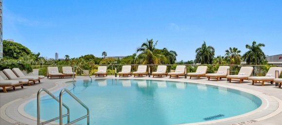 2 chambres propriété commerciale à vendre à Miami, Miami-Dade, Florida, USA № 614898 26