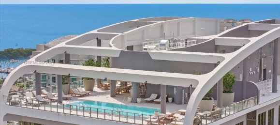 2 chambres propriété commerciale à vendre à Miami, Miami-Dade, Florida, USA № 614898 24