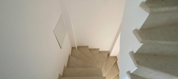 3 Schlafzimmer Gewerbliche Immobilie in Efkarpia, Greece, Nr. 6700 8