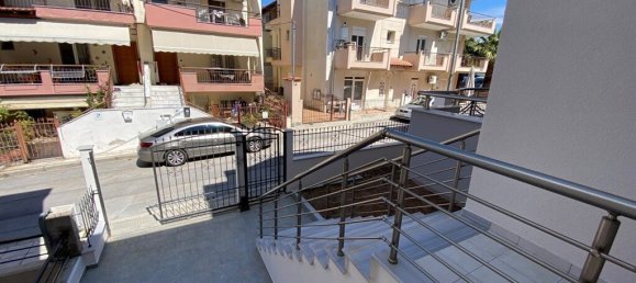 3 Schlafzimmer Gewerbliche Immobilie in Efkarpia, Greece, Nr. 6700 3