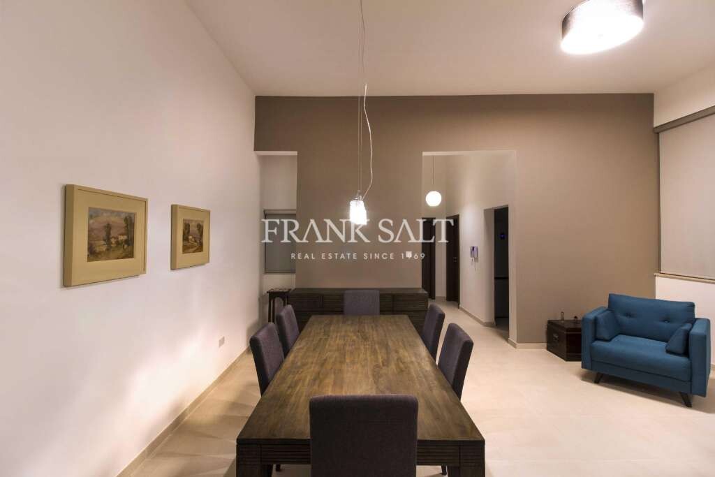 2 bedrooms Penthouse in Swieqi, Malta No. 2112
