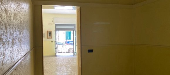 2-Zimmer Gewerbliche Immobilie in Taranto, Italy, Nr. 271813 4