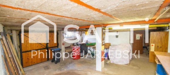 Дом с 4 спальнями в Маллен, Франция № 227793 10