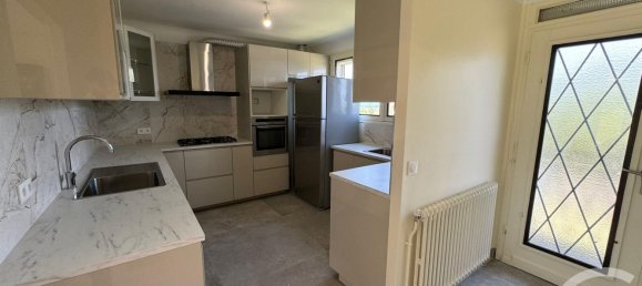 5 Schlafzimmer Haus in Anet, France, Nr. 68672 6