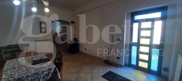 Casa de 2 dormitorios en Vairano Patenora, Italy No. 344570 4