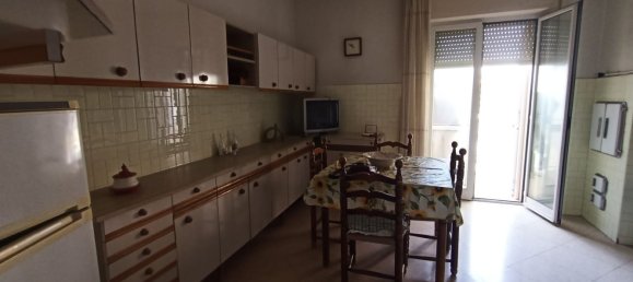 Квартира с 4 комнатами в Бишелье, Италия № 202135 6