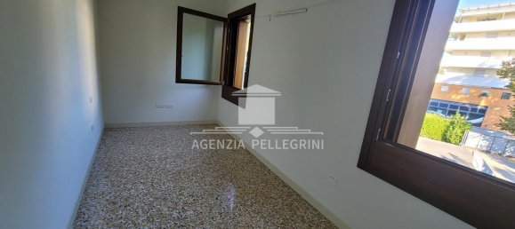 4 rooms Apartment in Vicenza, Italy No. 234977 25
