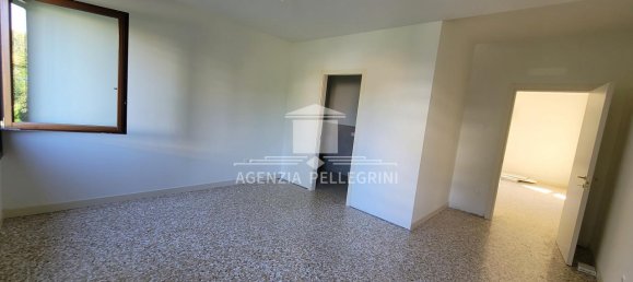4 rooms Apartment in Vicenza, Italy No. 234977 2