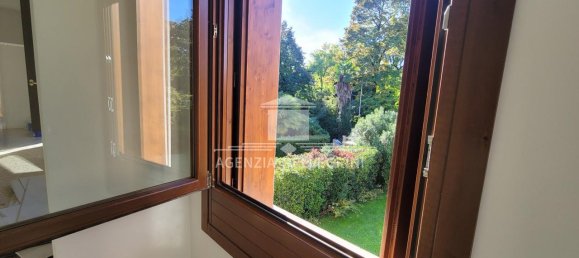 4 rooms Apartment in Vicenza, Italy No. 234977 22