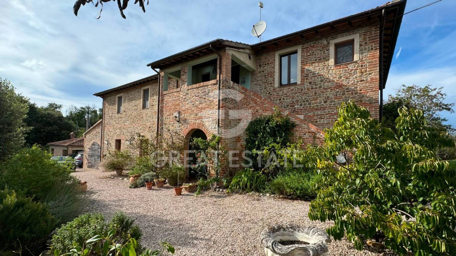 5 bedrooms House in Città della Pieve, Italy No. 124744
