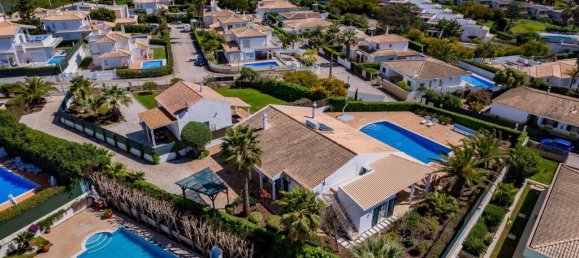 4 غرف نوم فيلا في Albufeira, Portugal رقم 247707 31