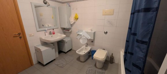 Квартира с 3 комнатами в Сериате, Италия № 235913 15