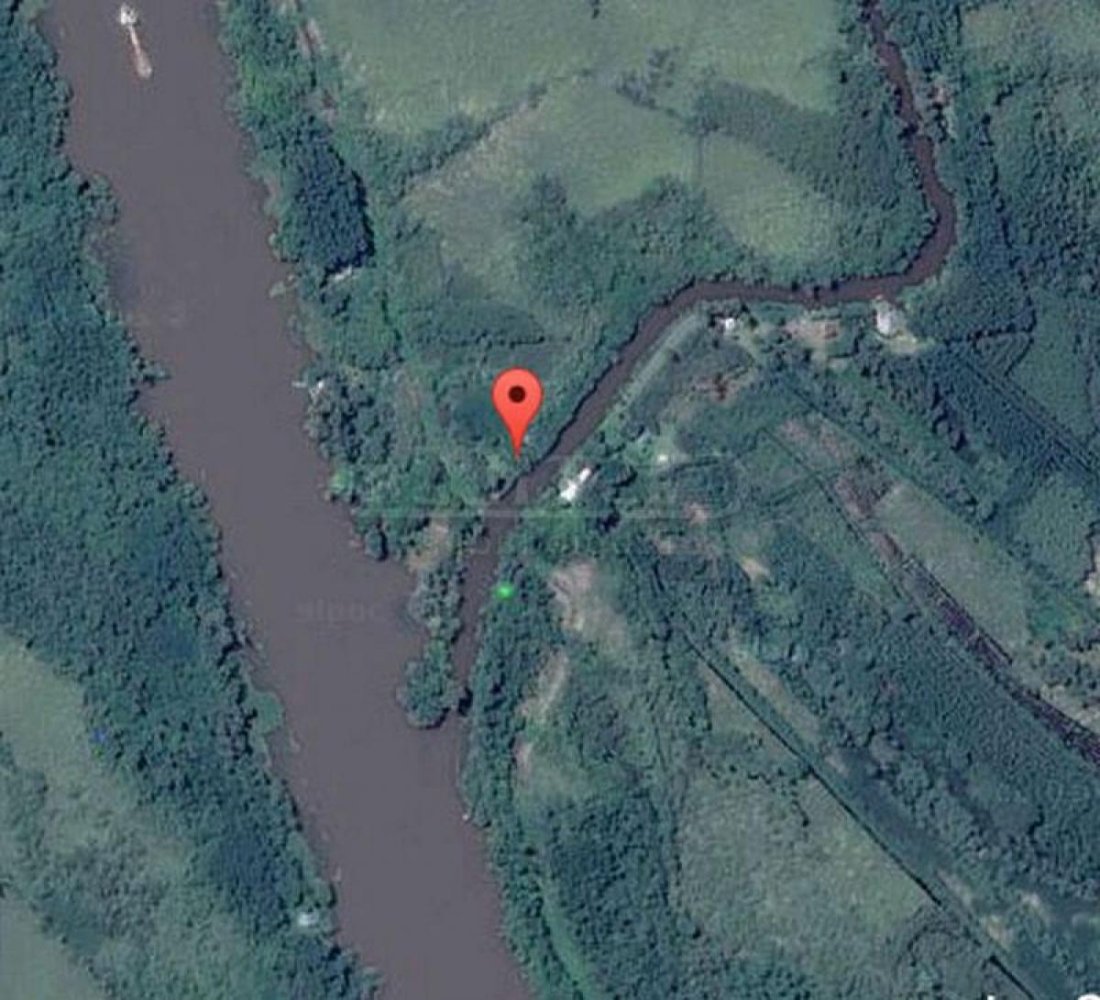  Land in San Fernando, Argentina No. 33062