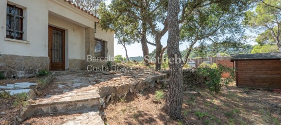 181m² Land in Begur, Spain No. 213332 11