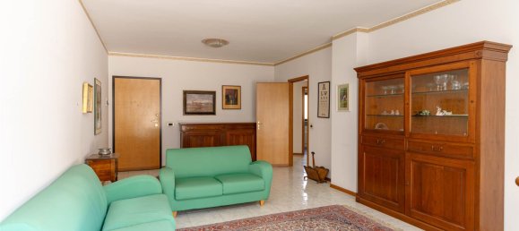 2 bedrooms Apartment in Catania, Italy No. 282824 7