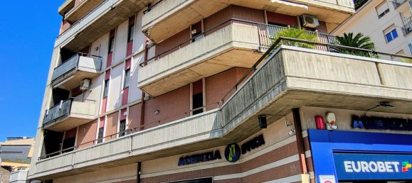 2 bedrooms Apartment in Catania, Italy No. 282824 2