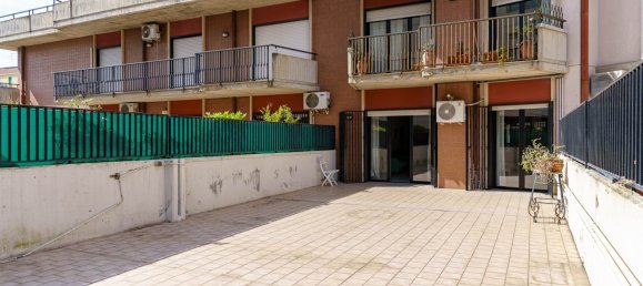 2 bedrooms Apartment in Catania, Italy No. 282824 10