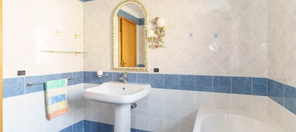 2 bedrooms Apartment in Catania, Italy No. 282824 32