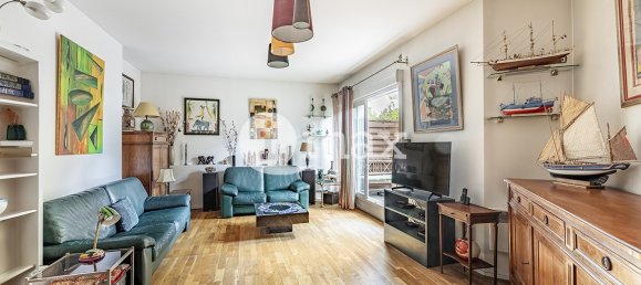 3 bedrooms Apartment in Clichy, France No. 162943 3