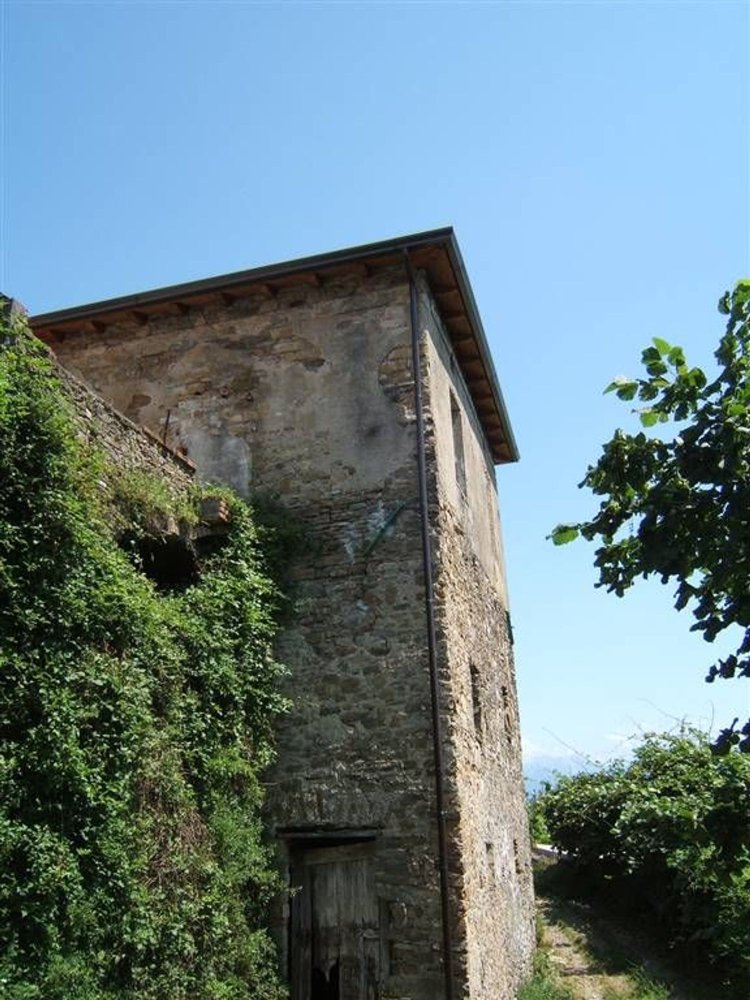 4 rooms House in Tresana, Italy No. 113670