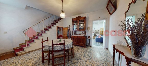 3 rooms House in Coreglia Antelminelli, Italy No. 235266 2