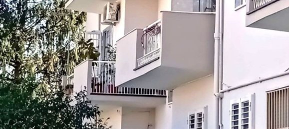 2 rooms Apartment in Caserta, Italy No. 263672 4