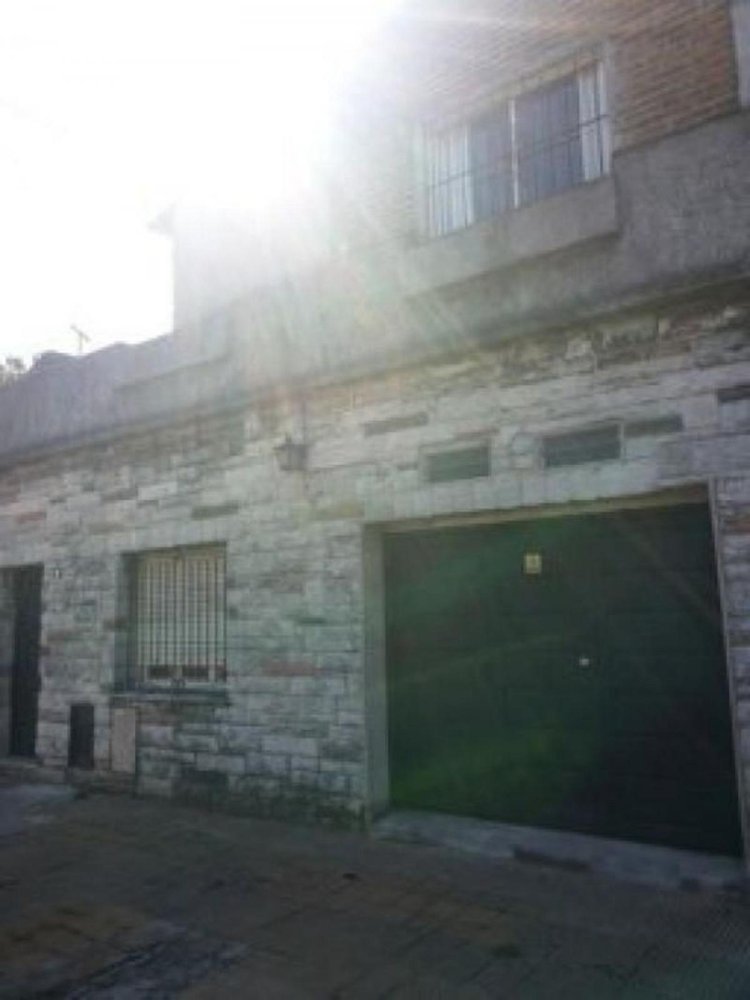 3 bedrooms House in Buenos Aires, Argentina No. 70297