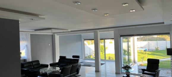 7 bedrooms Townhouse in Duisburg, Germany No. 290626 6