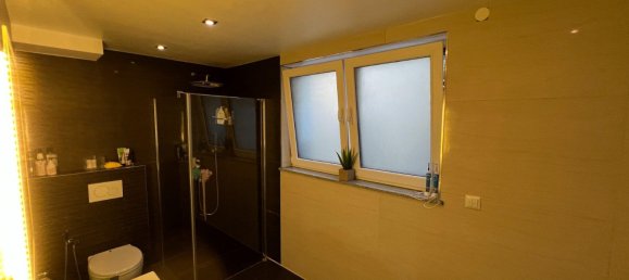 7 bedrooms Townhouse in Duisburg, Germany No. 290626 20