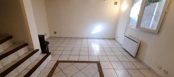 2 bedrooms House in Puimisson, France No. 16996 5