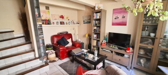 2 bedrooms House in Puimisson, France No. 16996 6